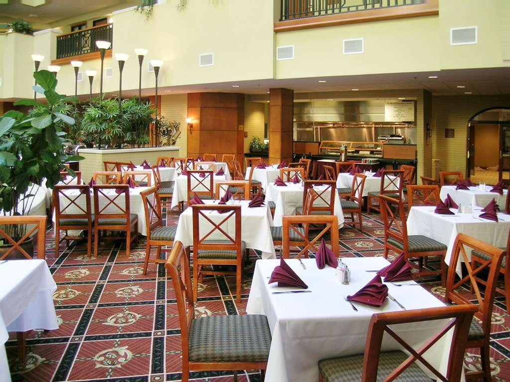 Embassy Suites By Hilton Atlanta Alpharetta Restaurant foto